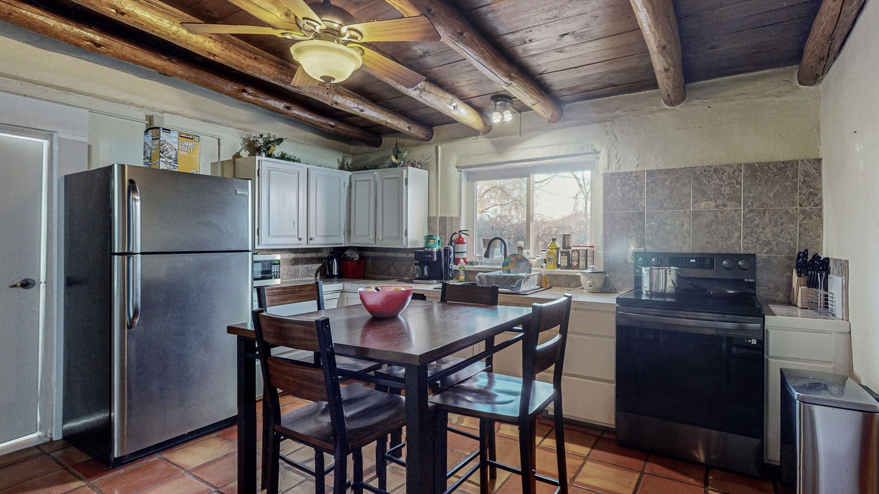 Photo of Kitchen in South Capitol