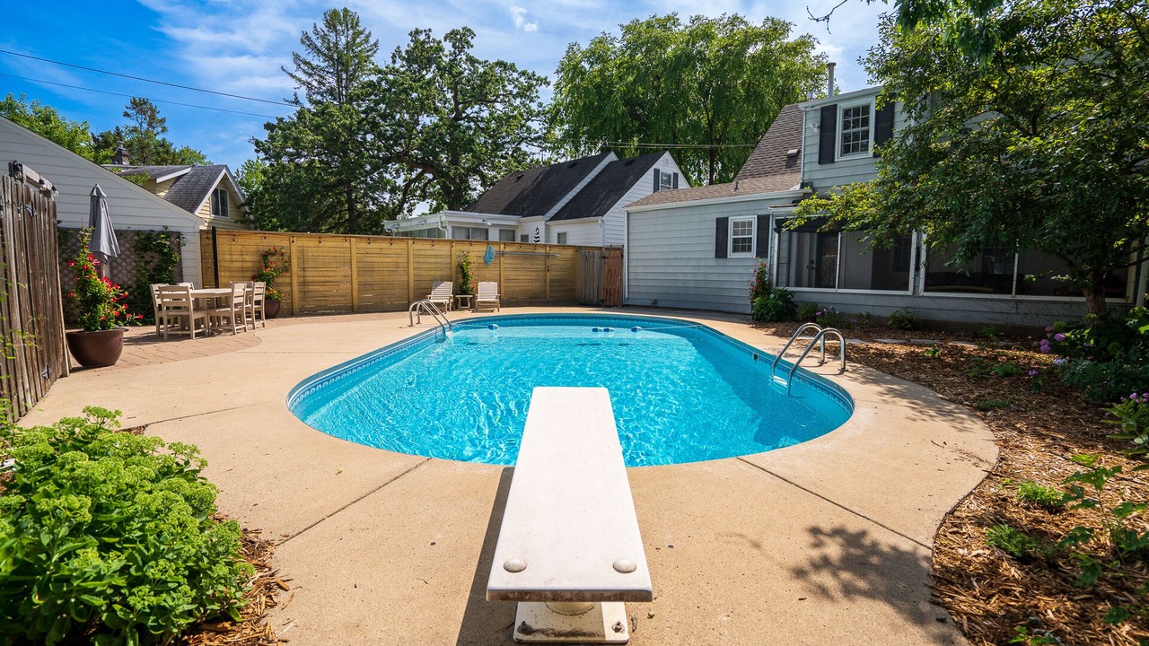 Photo of Outdoor in Robbinsdale