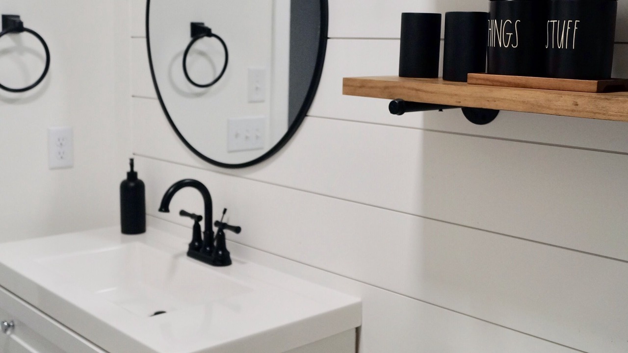 Photo of Bathroom in Saint Bonifacius