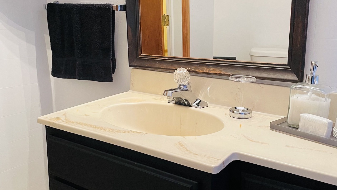 Photo of Bathroom in Upper Tract