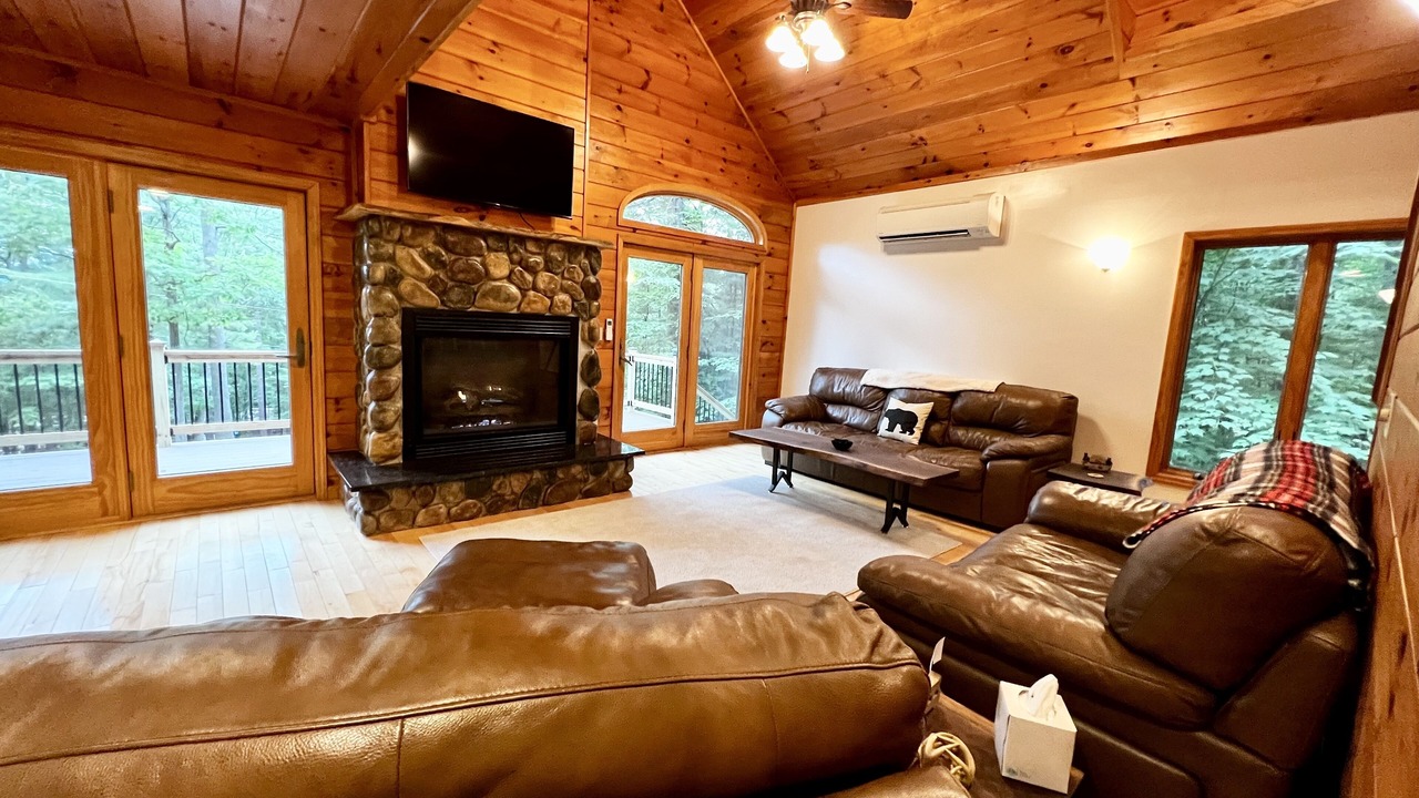Photo of Livingroom in Jay