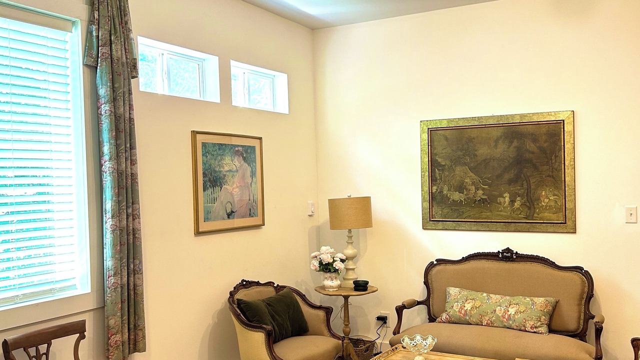 Photo of Livingroom in Canton