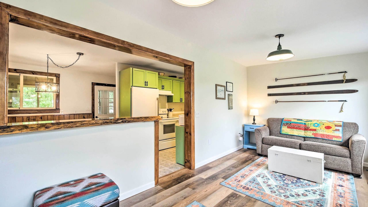 Photo of Livingroom in Saranac Lake