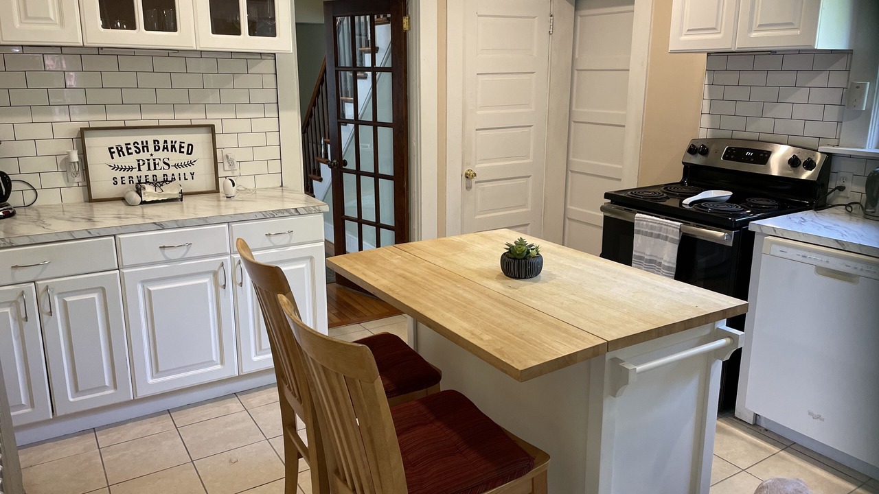 Photo of Kitchen in South Amherst