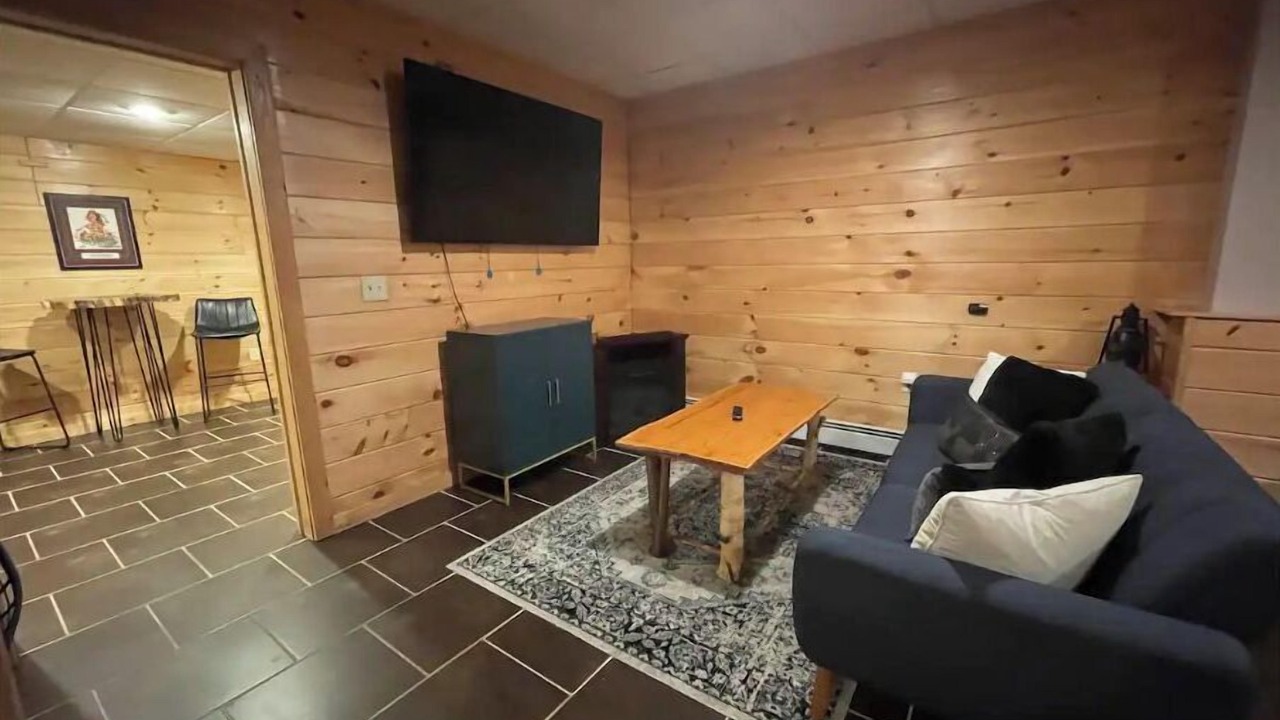 Photo of Livingroom in Jay