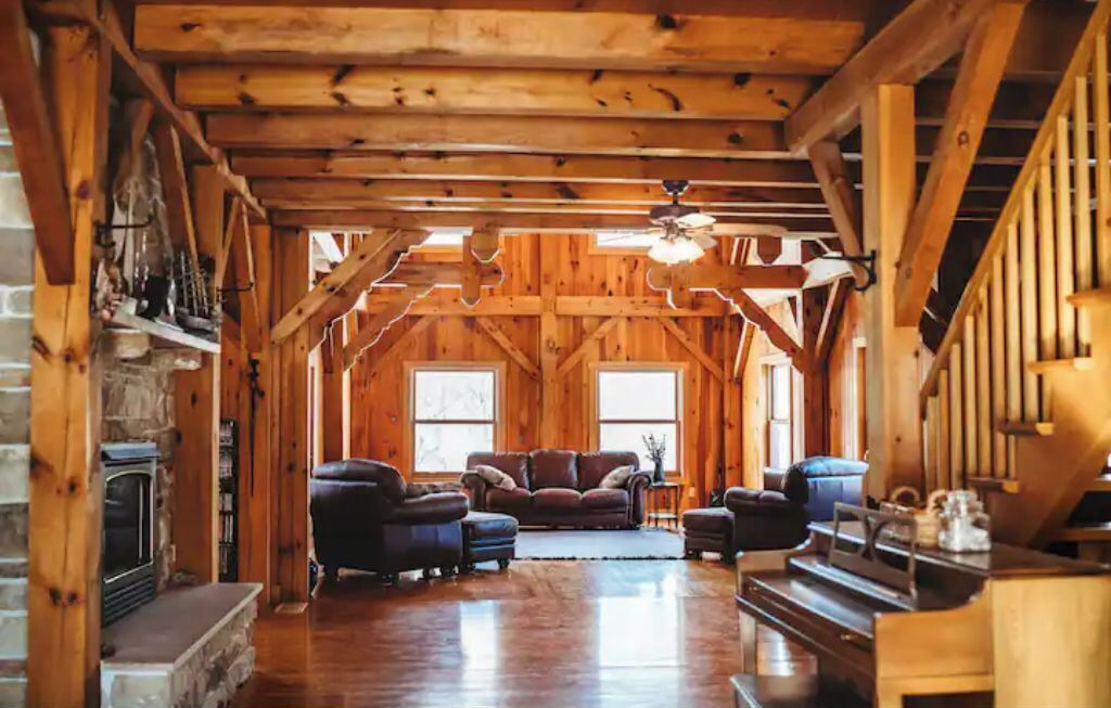 Photo of Livingroom in Peterson
