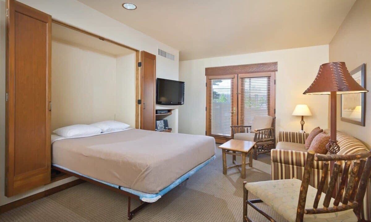 Photo of Bedroom in Taos