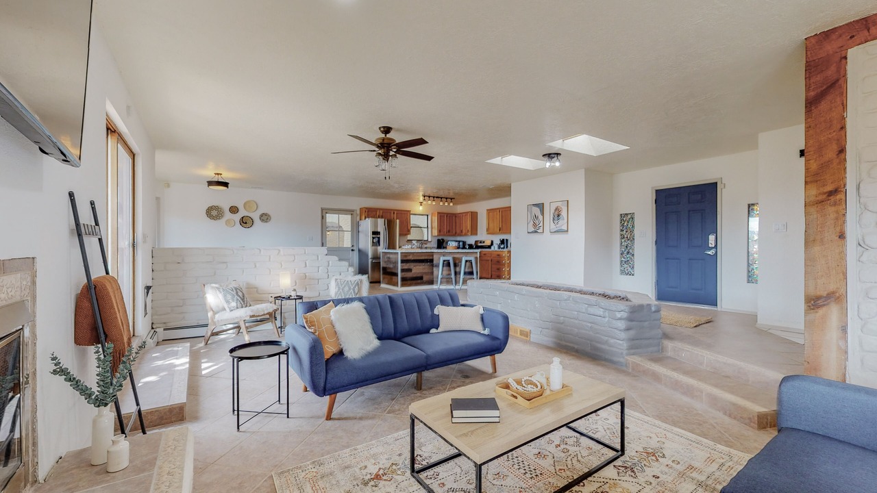 Photo of Livingroom in Albuquerque