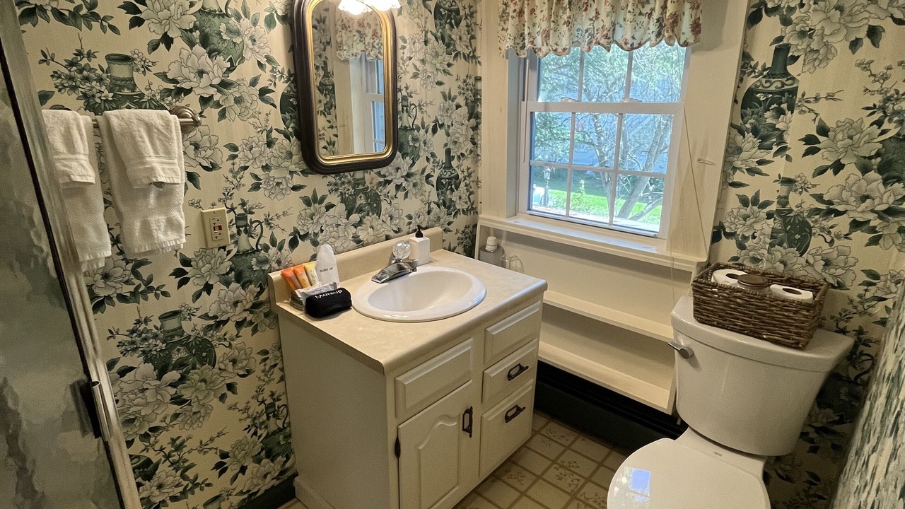 Photo of Bathroom in Chester Depot
