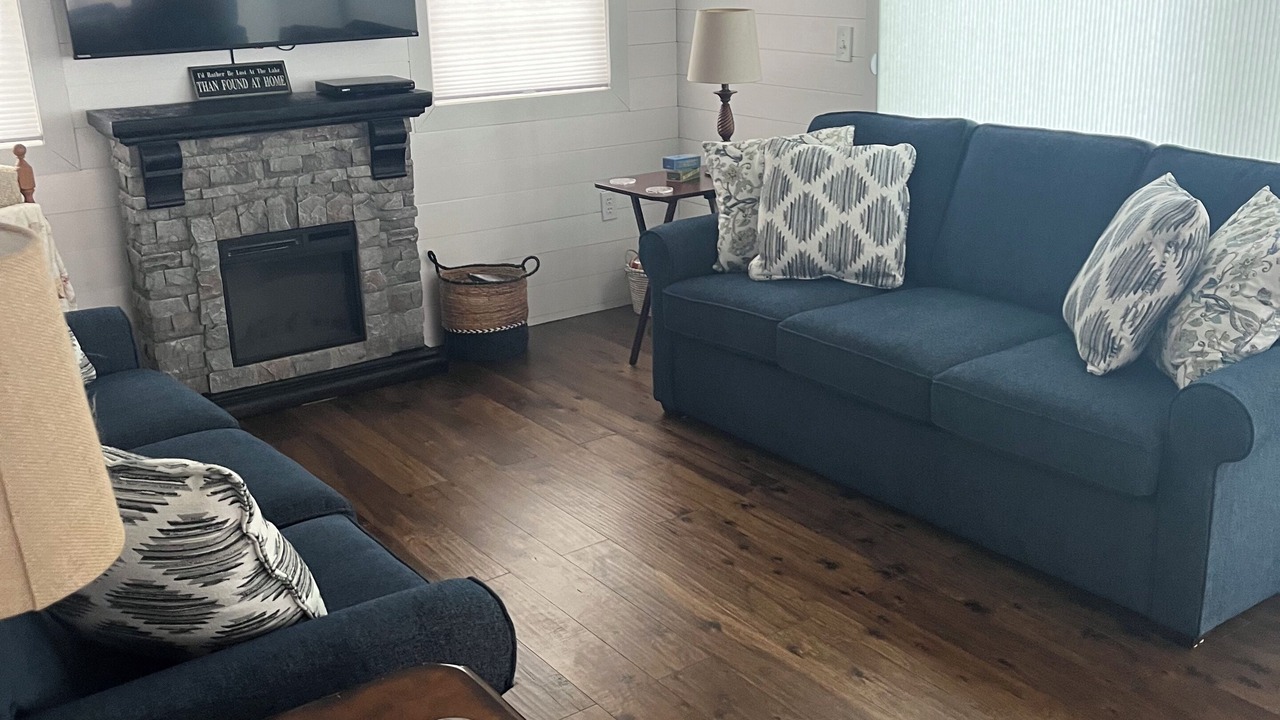 Photo of Livingroom in Wellesley Island