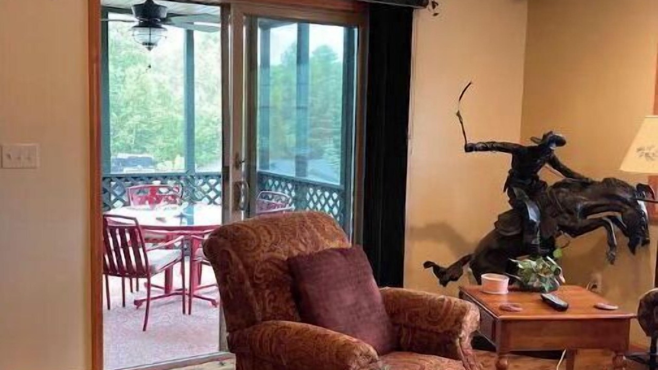 Photo of Livingroom in Lake Placid