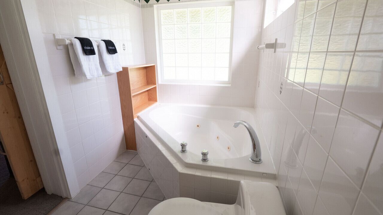 Photo of Bathroom in Jeffersonville