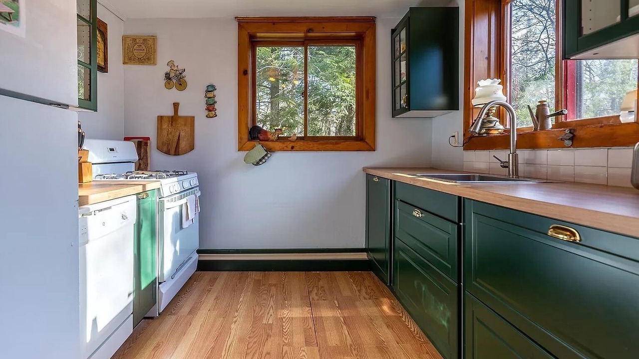 Photo of Kitchen in Stratton and Bromley Ski Areas