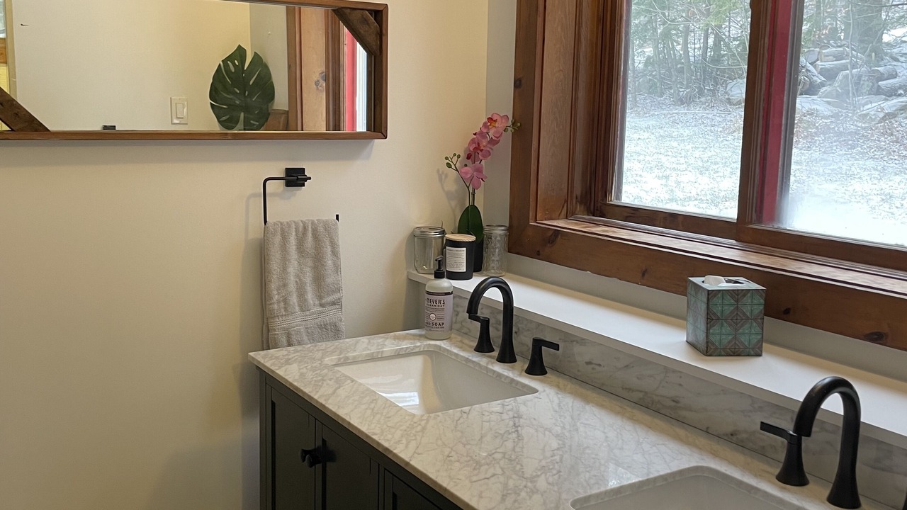 Photo of Bathroom in Stratton and Bromley Ski Areas