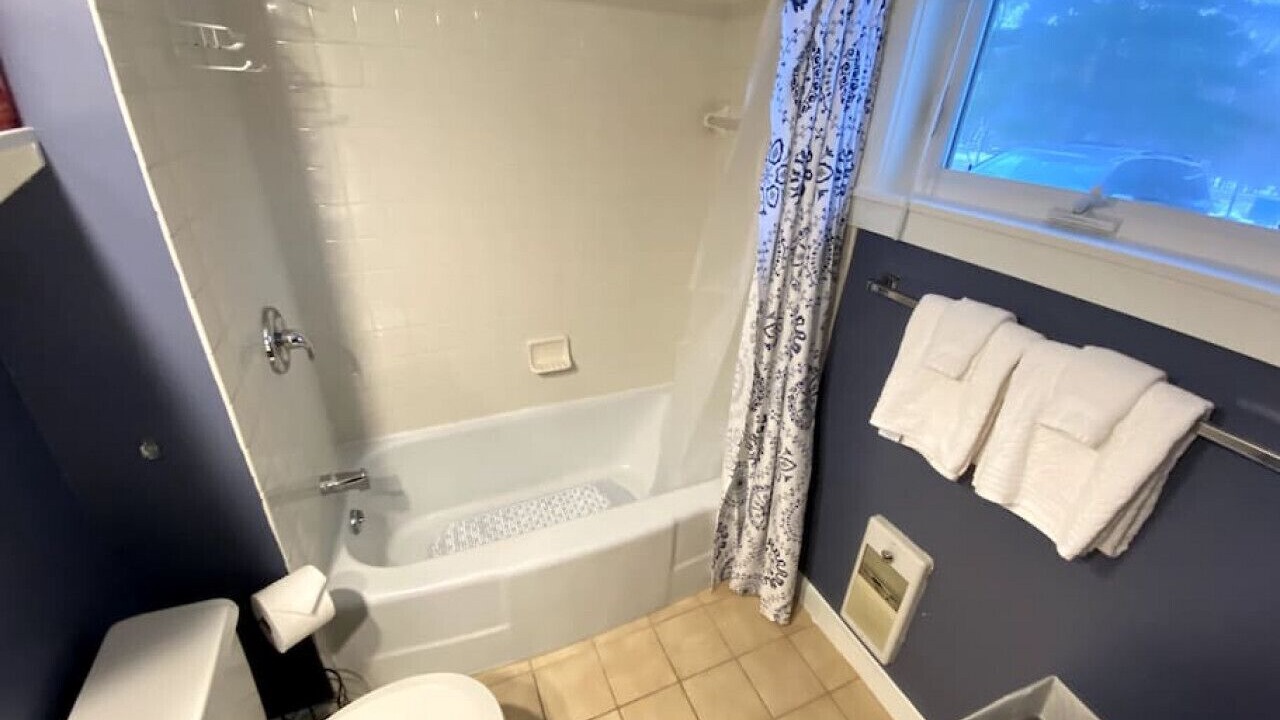 Photo of Bathroom in Jeffersonville
