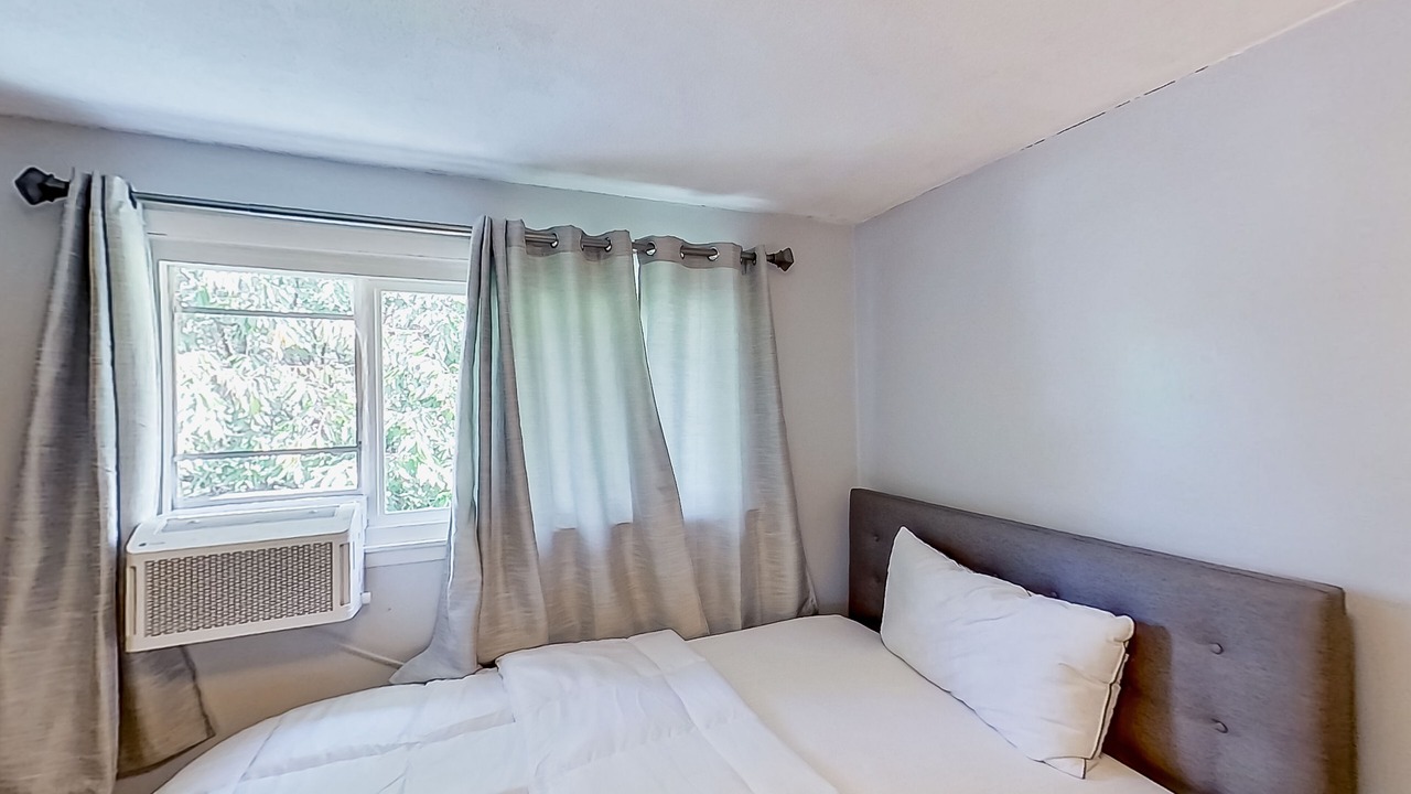Photo of Bedroom in East Haven  Rutland County