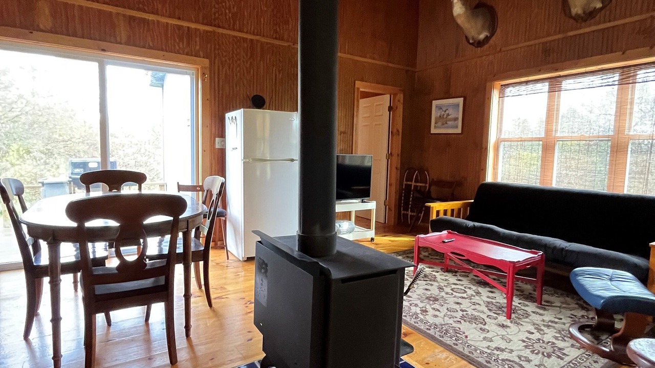 Photo of Livingroom in Franklin Springs