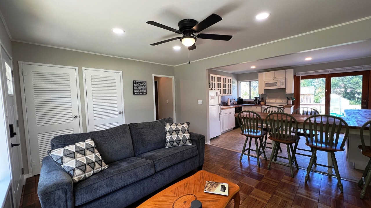 Photo of Livingroom in Littleton