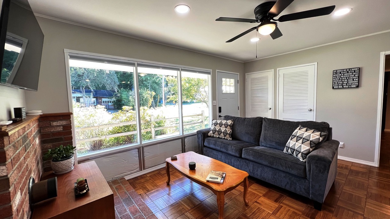 Photo of Livingroom in Littleton