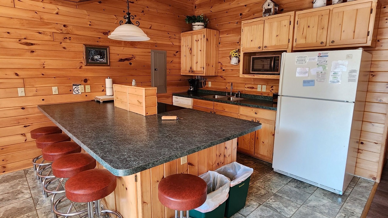 Photo of Kitchen in Chief Lake