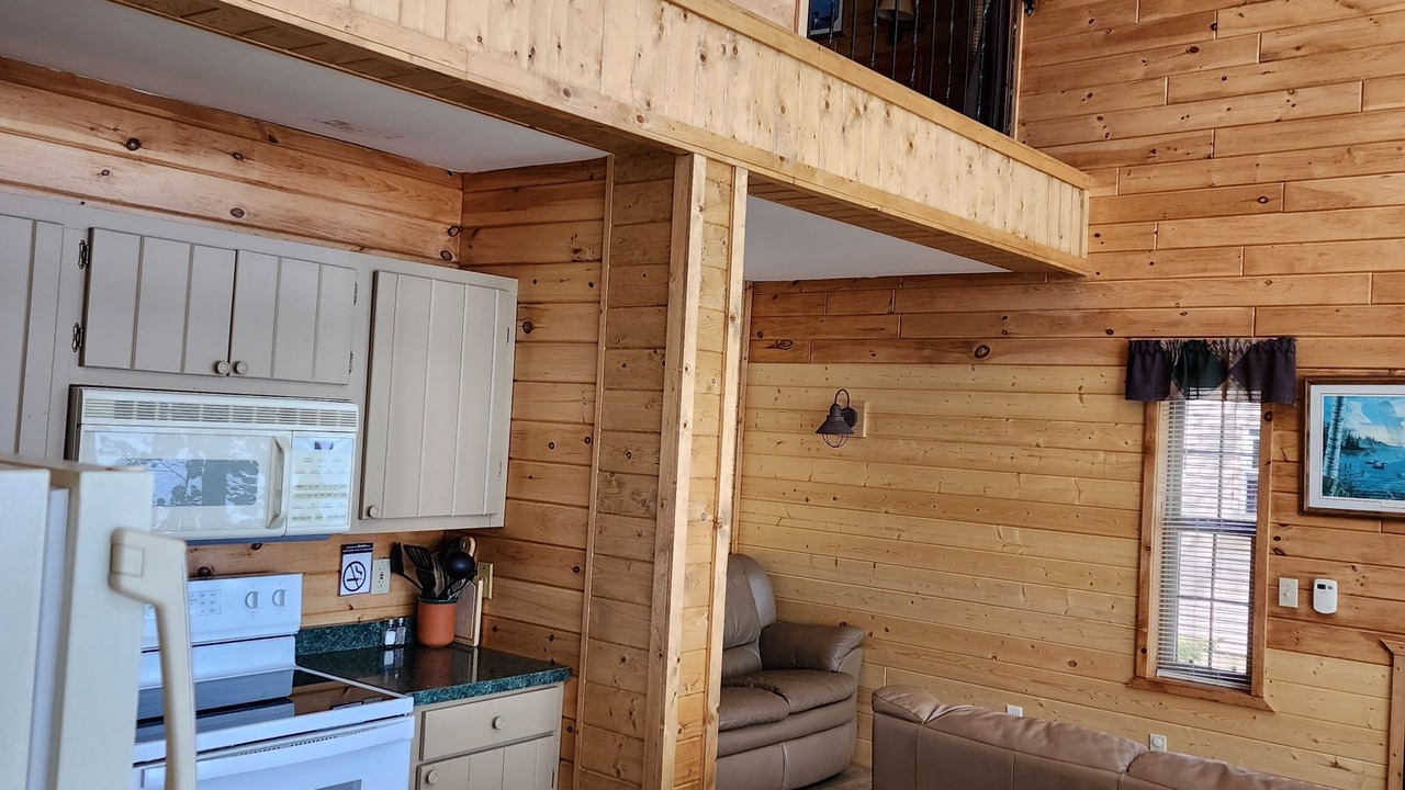 Photo of Kitchen in Chief Lake