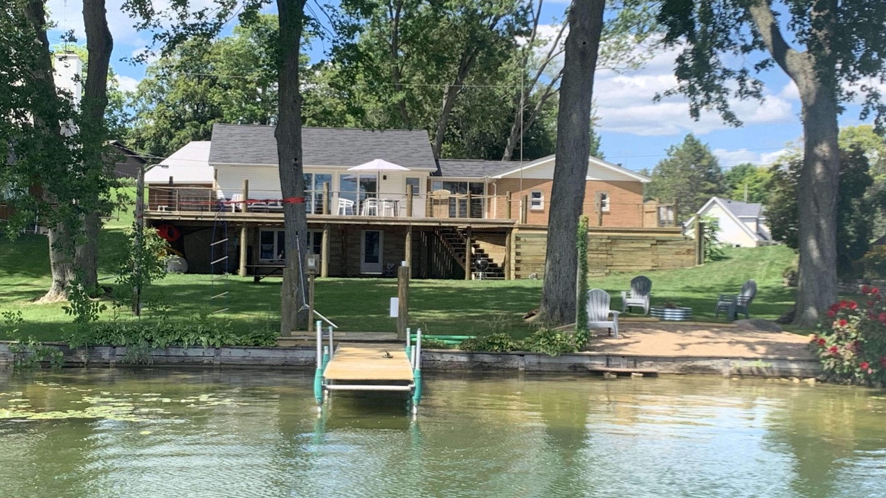 Photo of Outdoor in Bradley