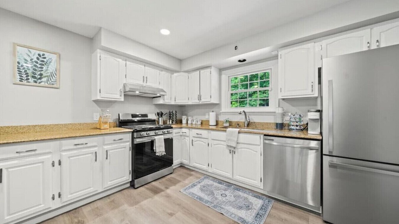 Photo of Kitchen in Greenfield Center