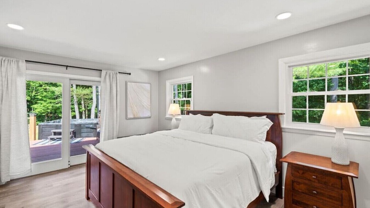 Photo of Bedroom in Greenfield Center