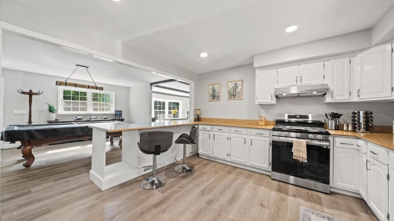 Photo of Kitchen in Greenfield Center