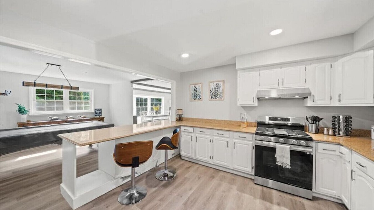 Photo of Kitchen in Greenfield Center