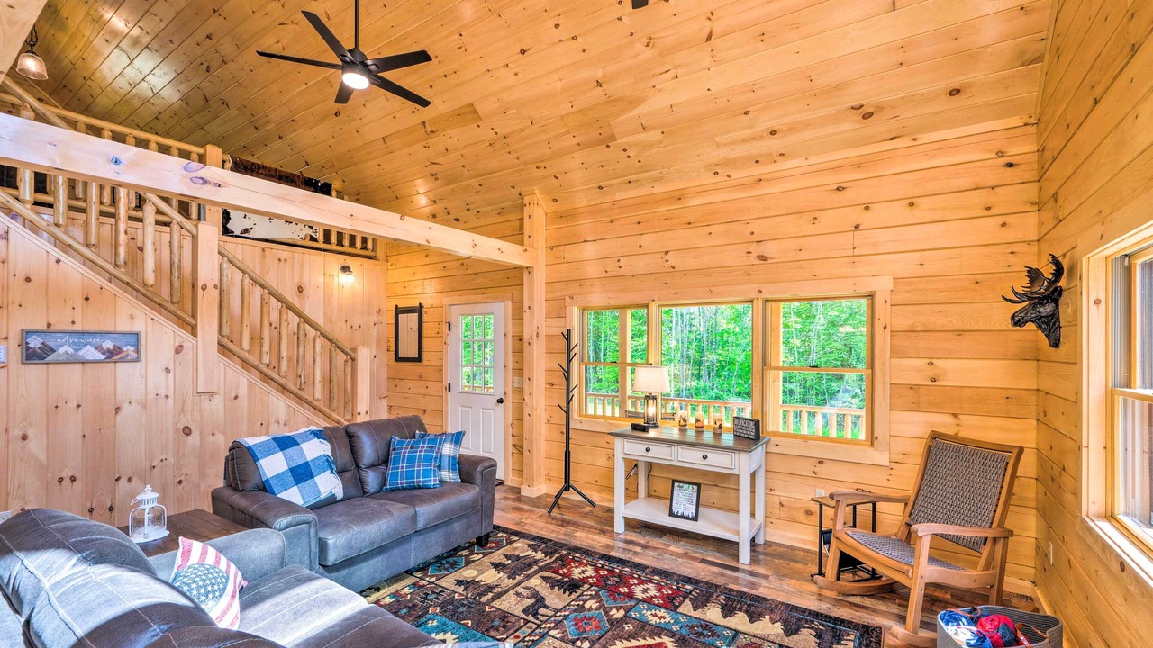 Photo of Livingroom in North Haverhill