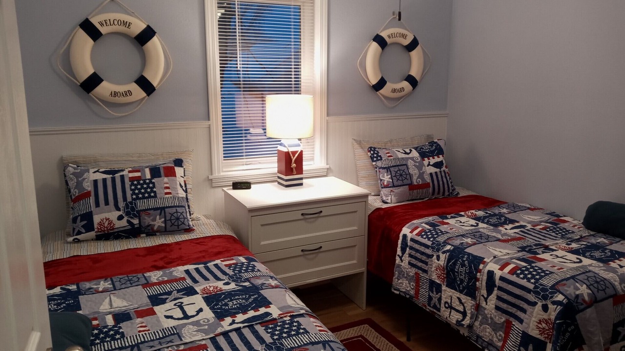 Photo of Bedroom in Lake City