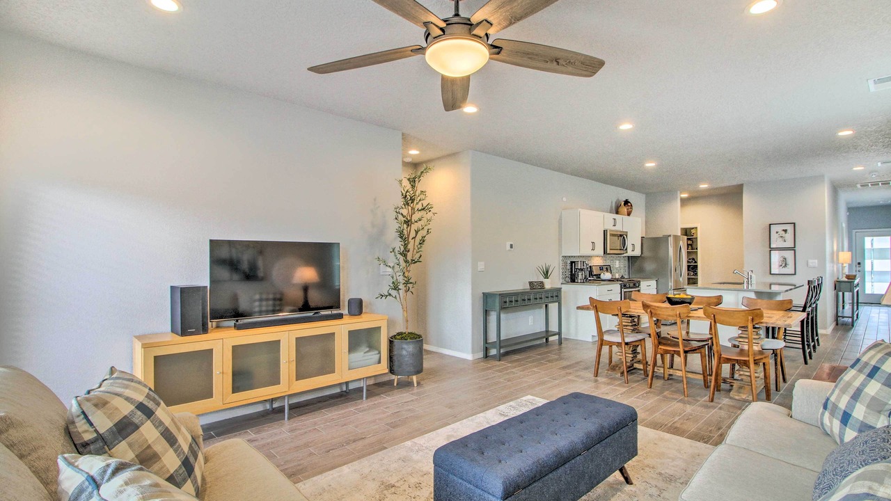 Photo of Livingroom in Rio Rancho