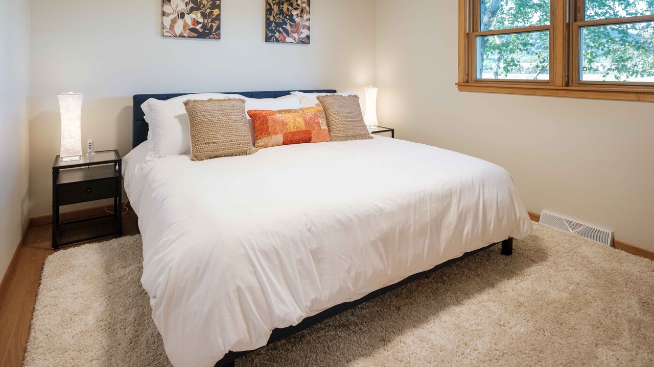 Photo of Bedroom in Lake City