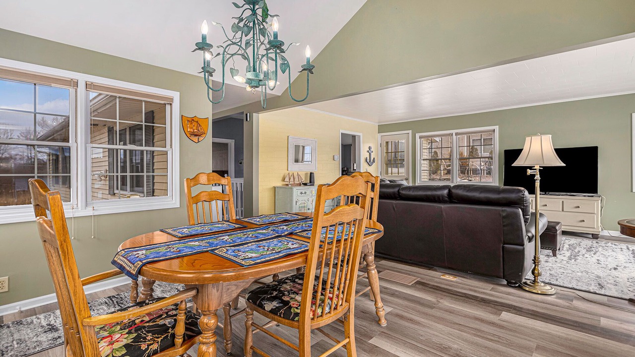 Photo of Livingroom in Plainwell
