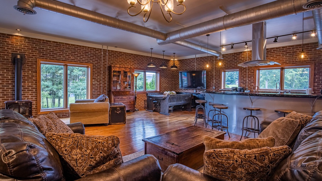 Photo of Livingroom in Fayetteville