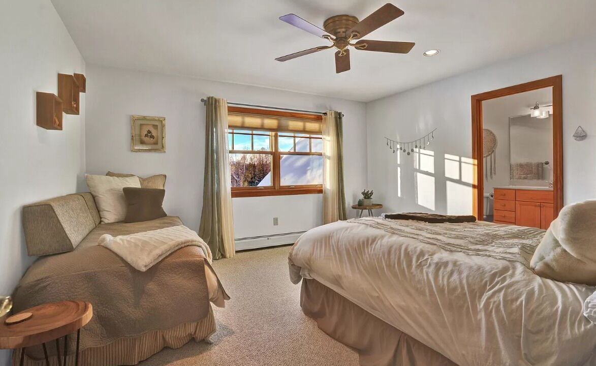 Photo of Bedroom in Stowe