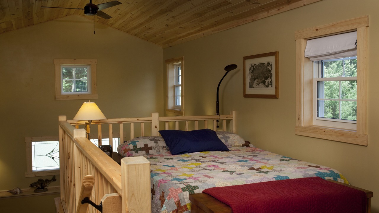 Photo of Bedroom in Ellsworth