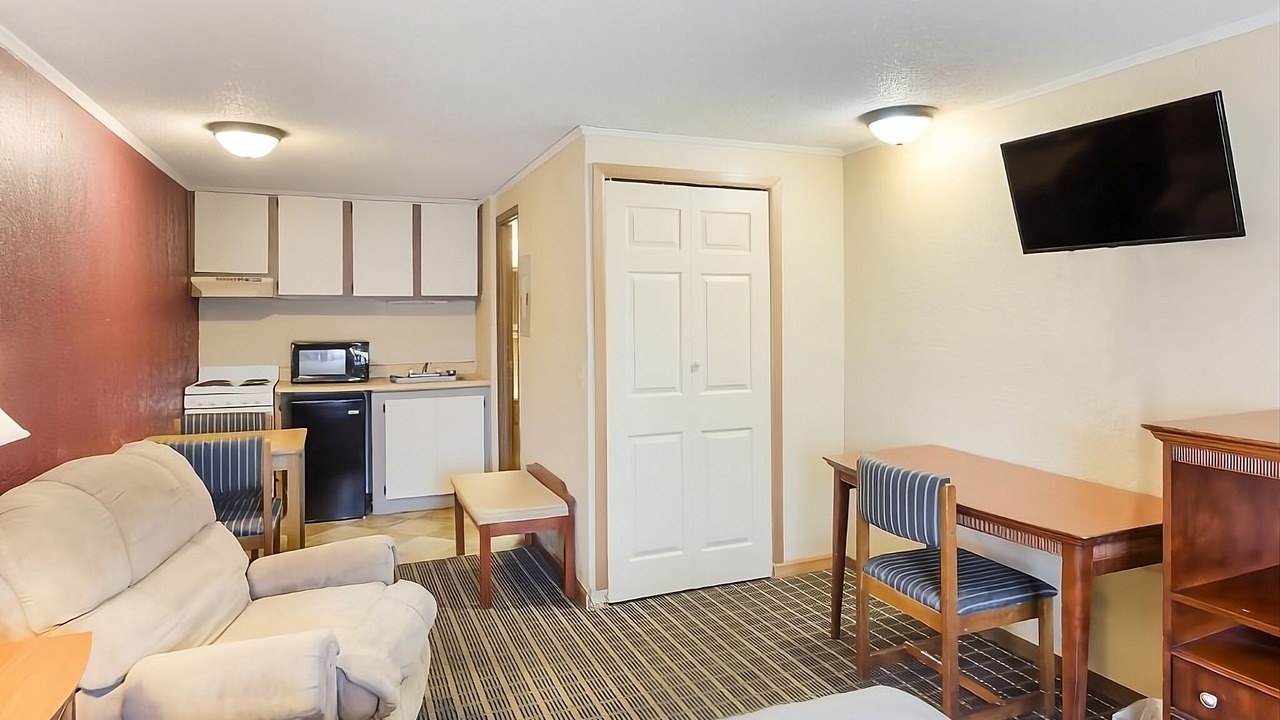 Photo of Livingroom in Summit