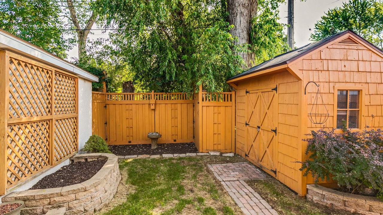 Photo of Outdoor in Columbia Heights