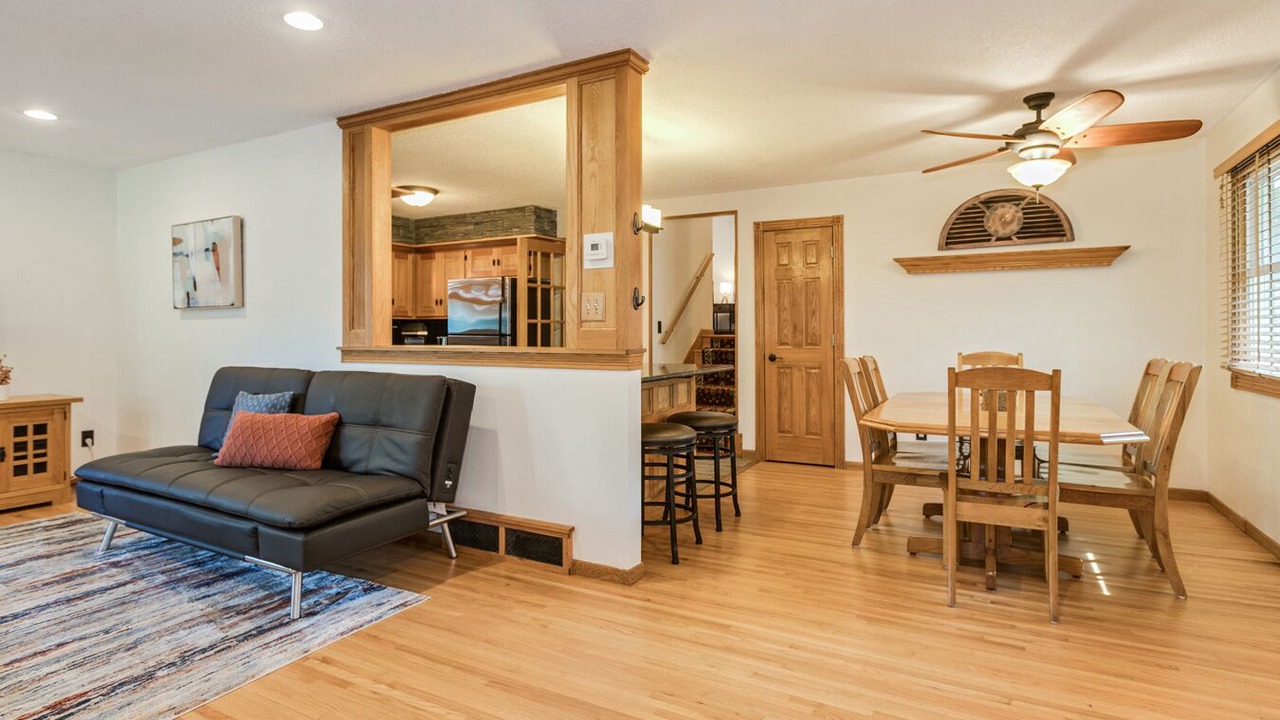 Photo of Livingroom in Columbia Heights
