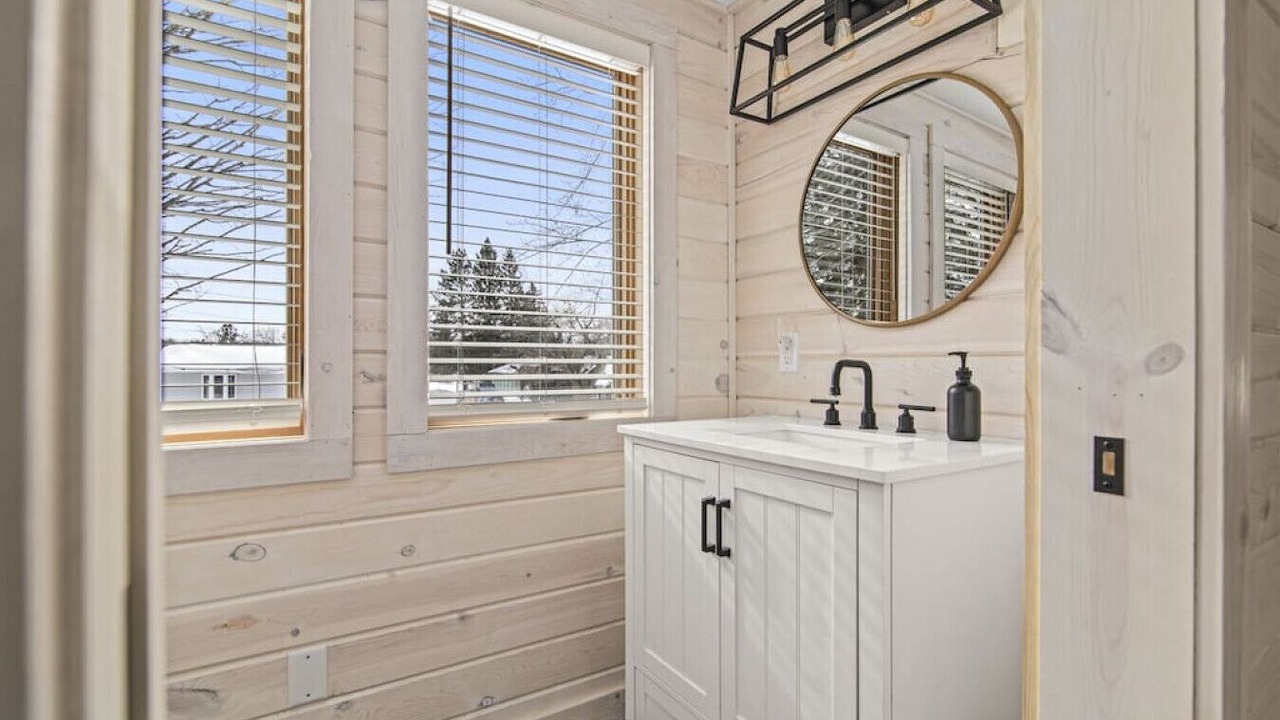 Photo of Bathroom in Crosby