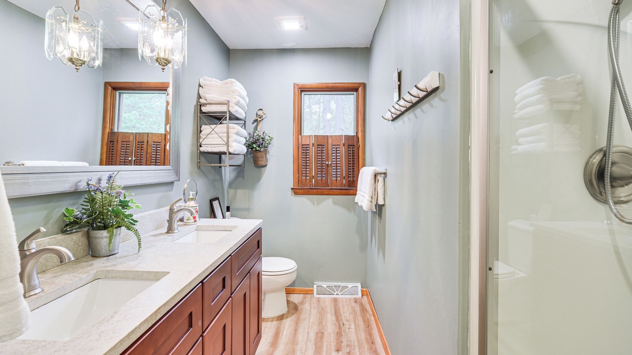 Photo of Bathroom in Spooner