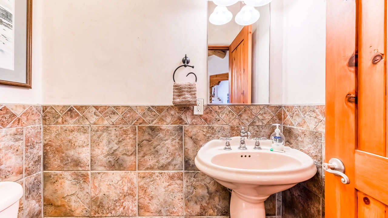 Photo of Bathroom in Arroyo Seco