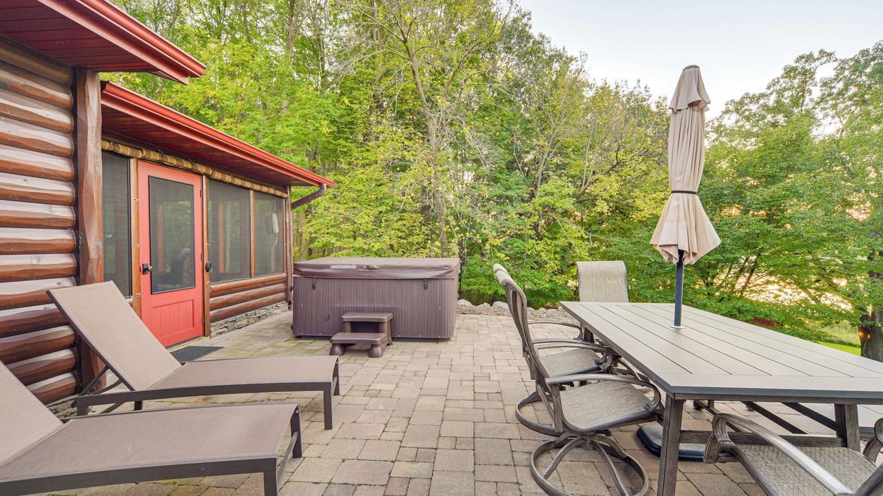 Photo of Outdoor in Siren