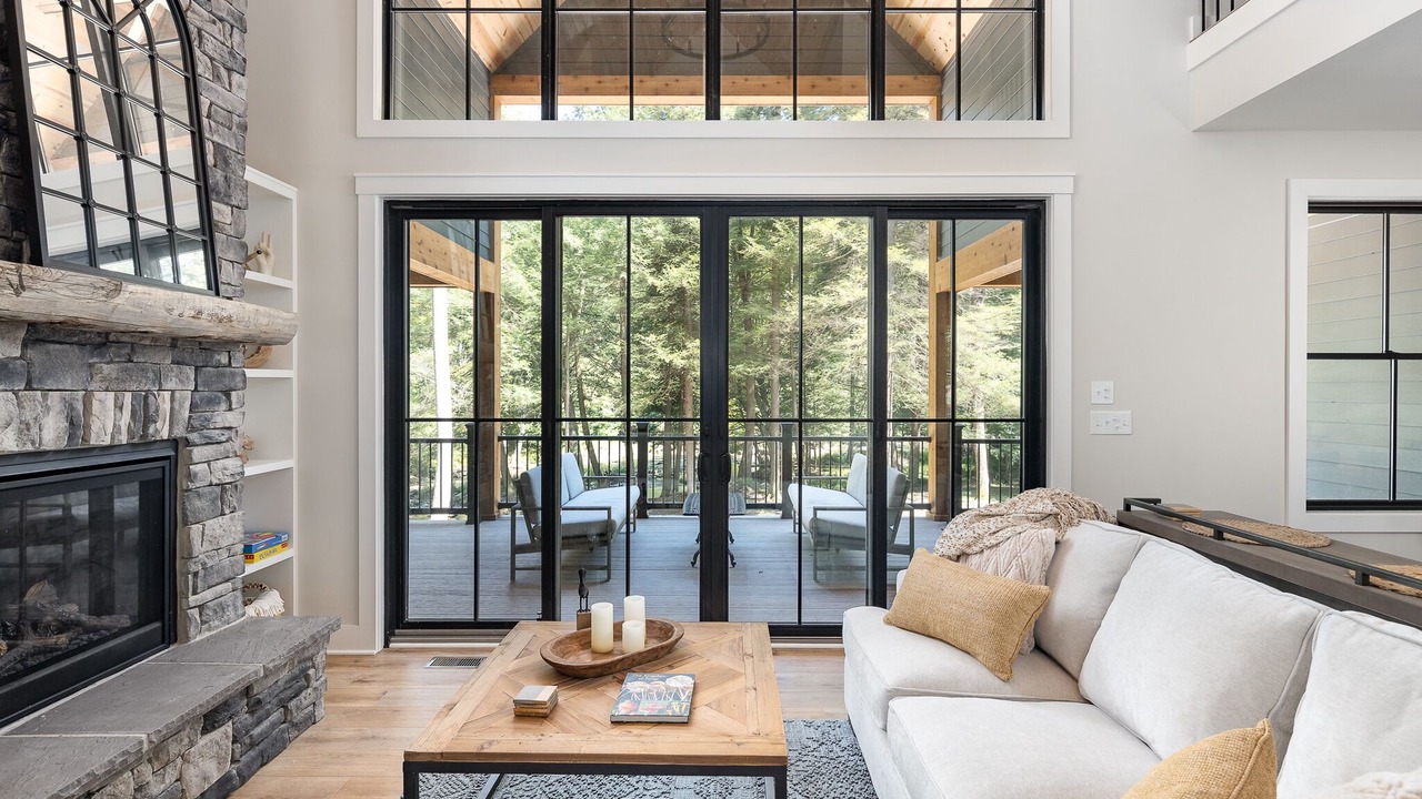 Photo of Livingroom in Bruceton Mills