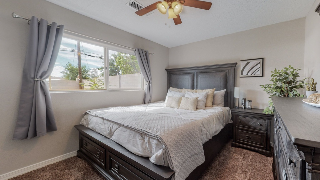Photo of Bedroom in Northeast Heights