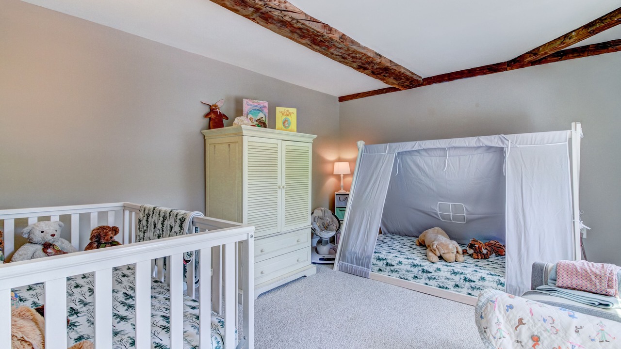 Photo of Bedroom in Williamsville