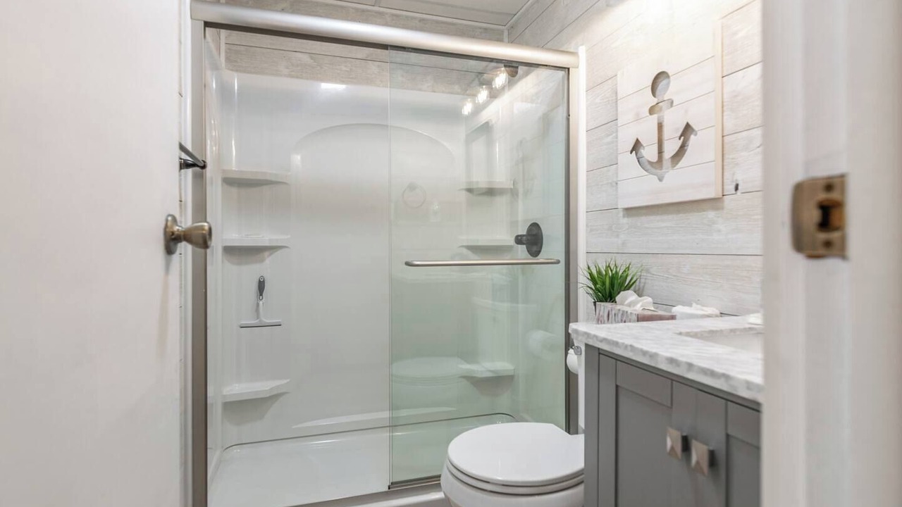 Photo of Bathroom in Arkdale