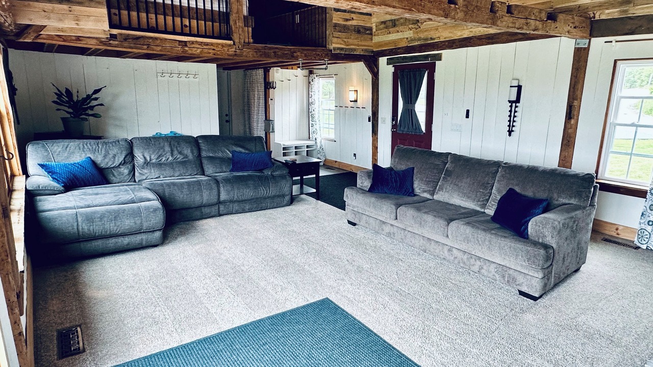 Photo of Livingroom in New London